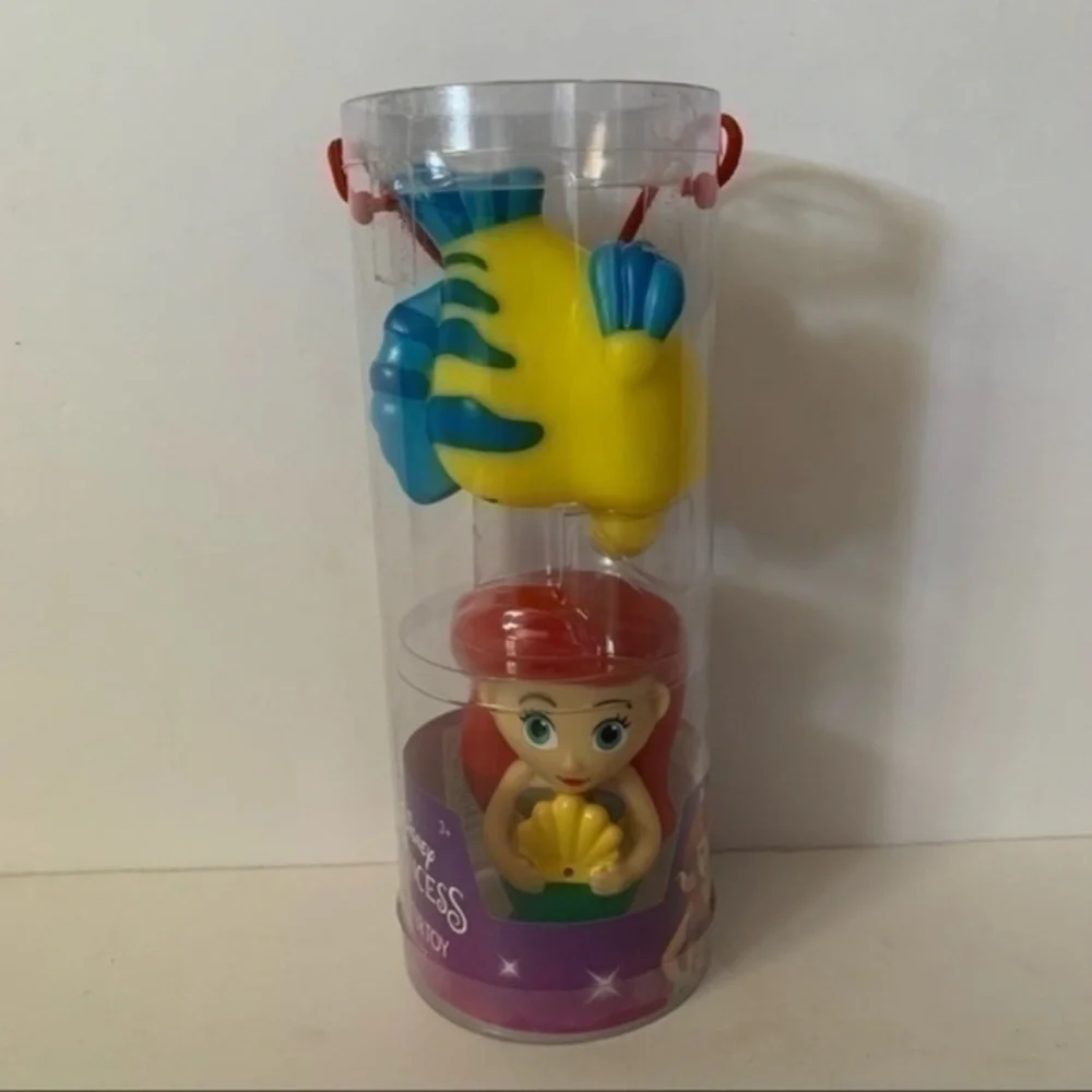 NIP. DISNEY Ariel and Flounder Bath Squirters